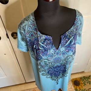 Live and let Live Ladies casual top